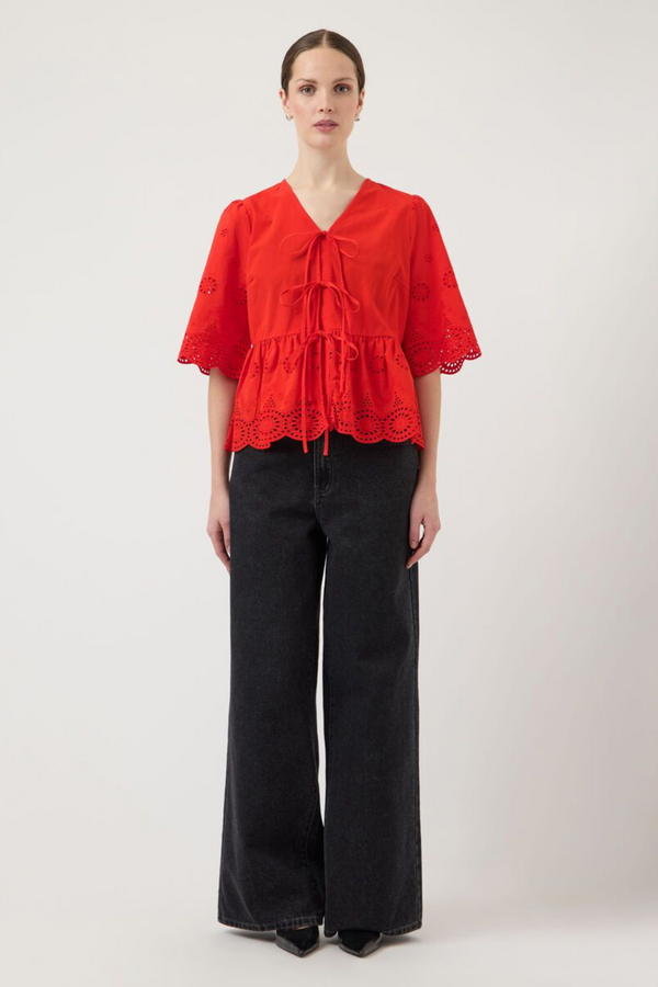 Cornelia 2/4 Tie Top - Fiery Red