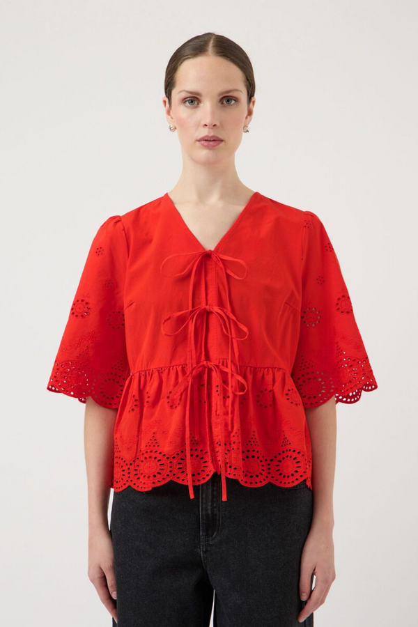 Cornelia 2/4 Tie Top - Fiery Red