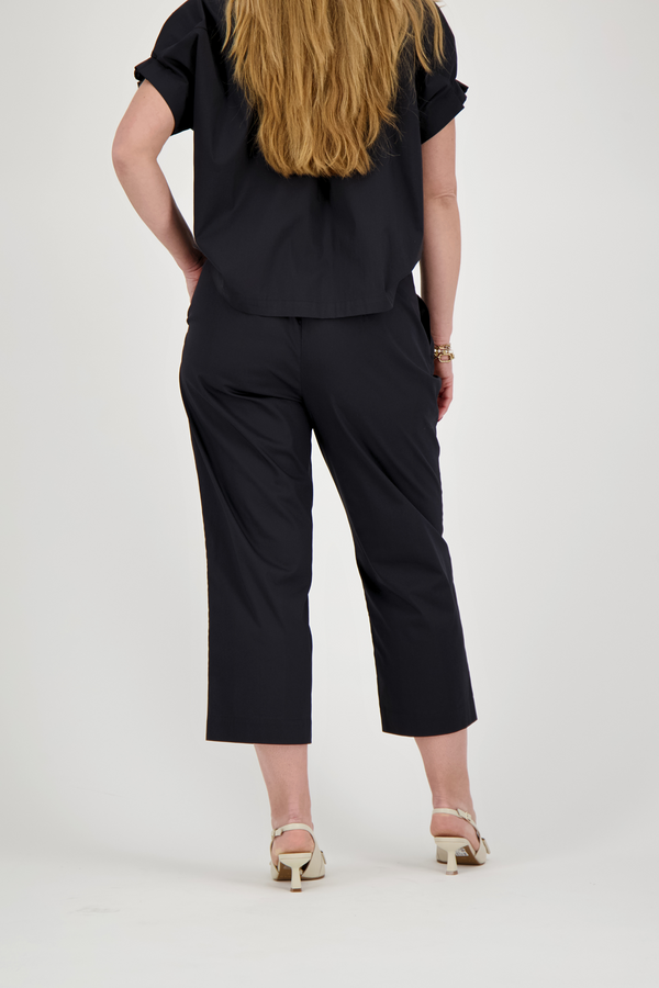 Capri Pants - Black