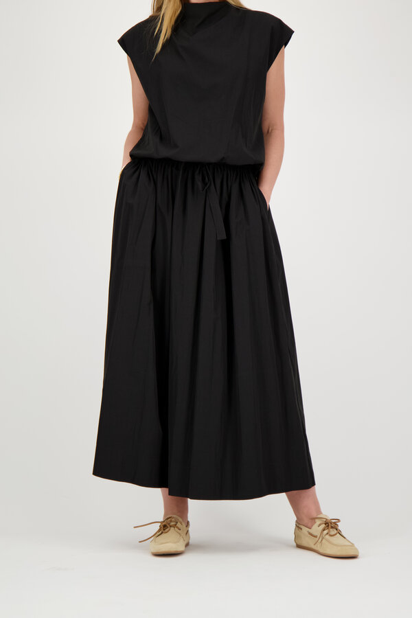 Midi Skirt - Black
