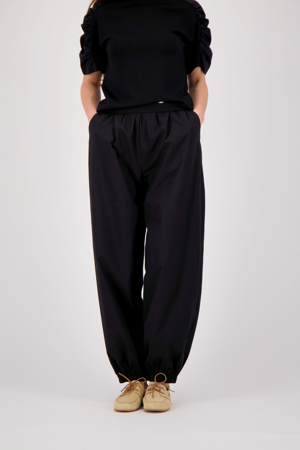 June CC Balloon Pant - Black