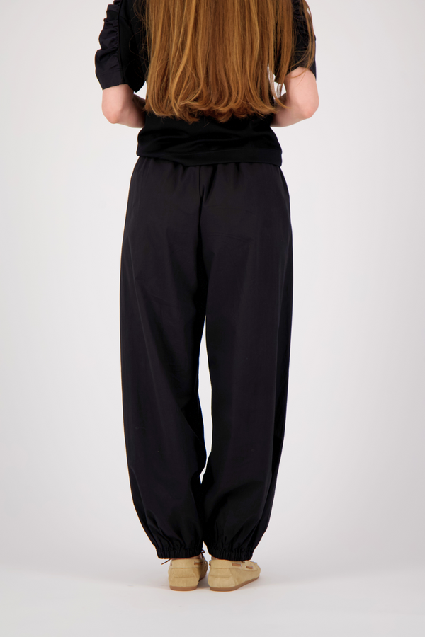 June CC Balloon Pant - Black