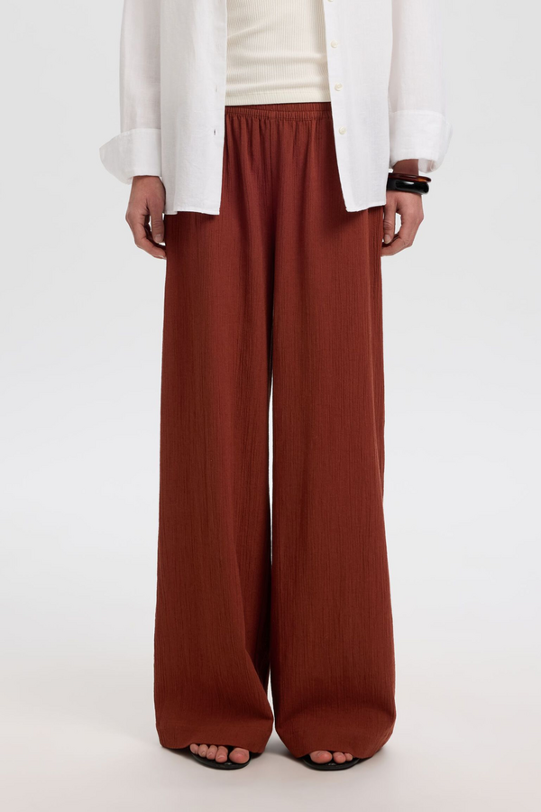 Finnie MW Wide Sun Pant - Cherry Mahogany
