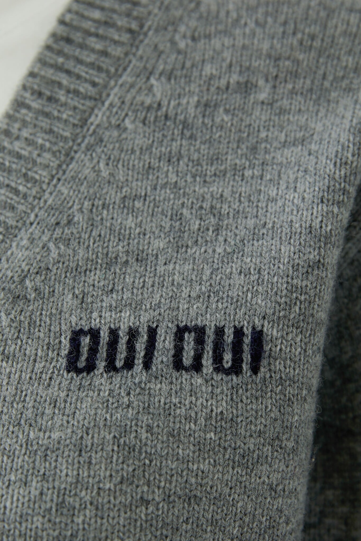 Pullover - Grey