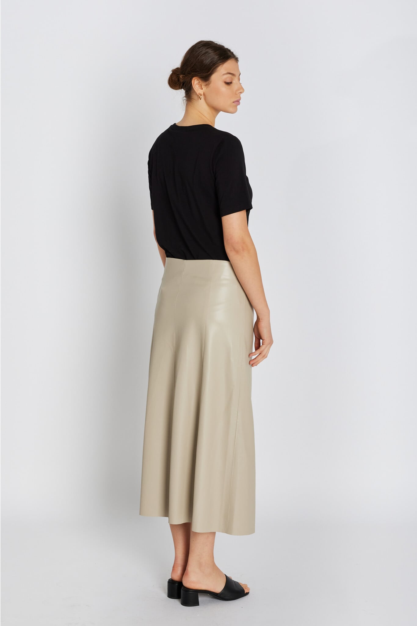 Aledra Vegan Skirt Long - Sand