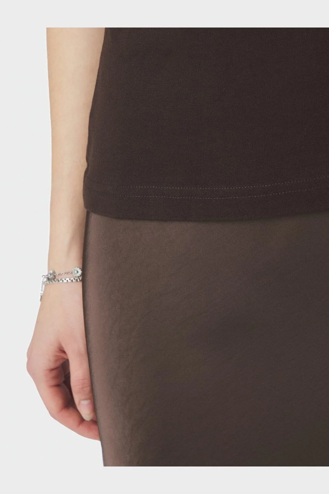 Alira Boxy Tee - Dark Brown