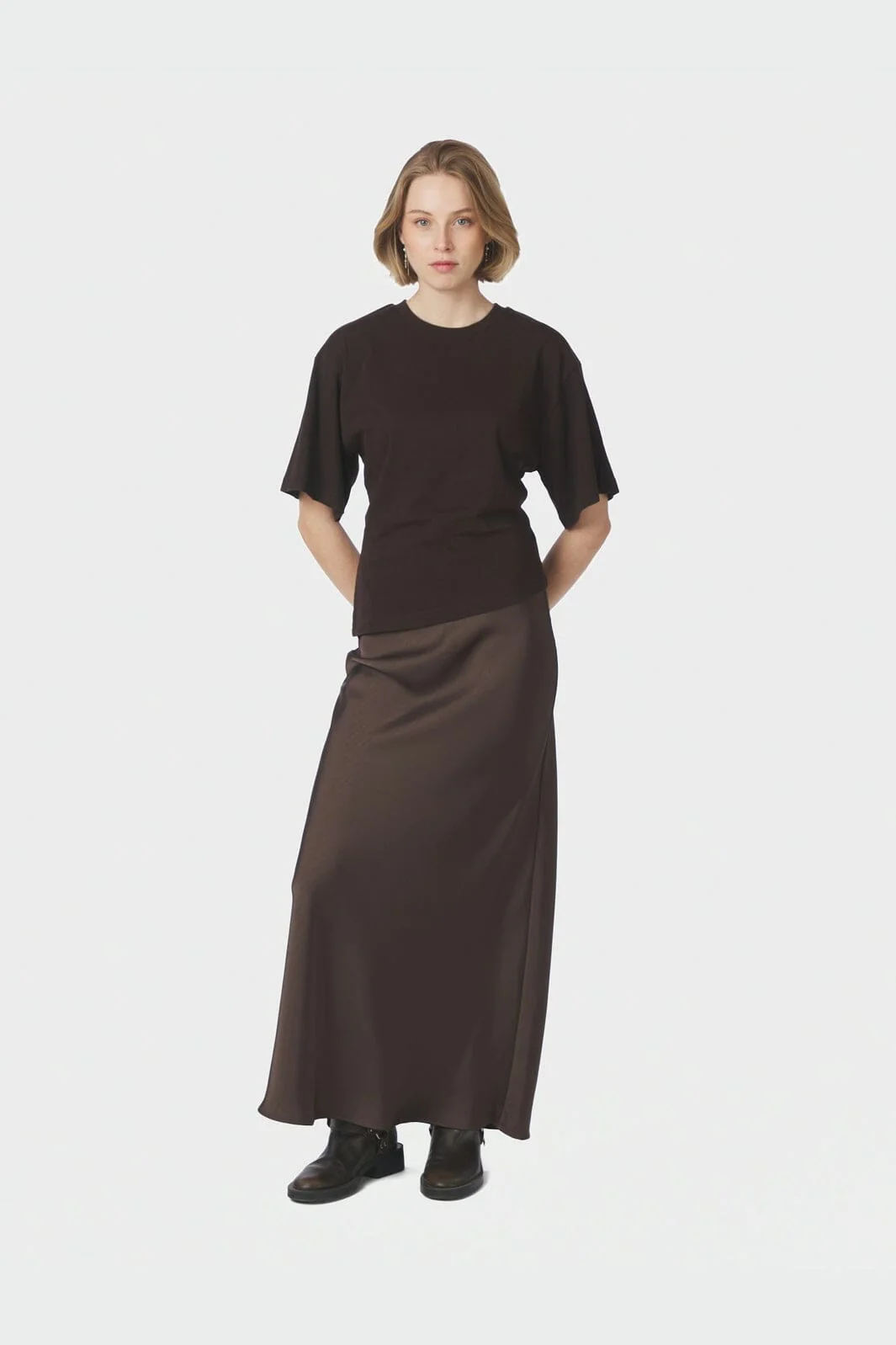 Alira Boxy Tee - Dark Brown