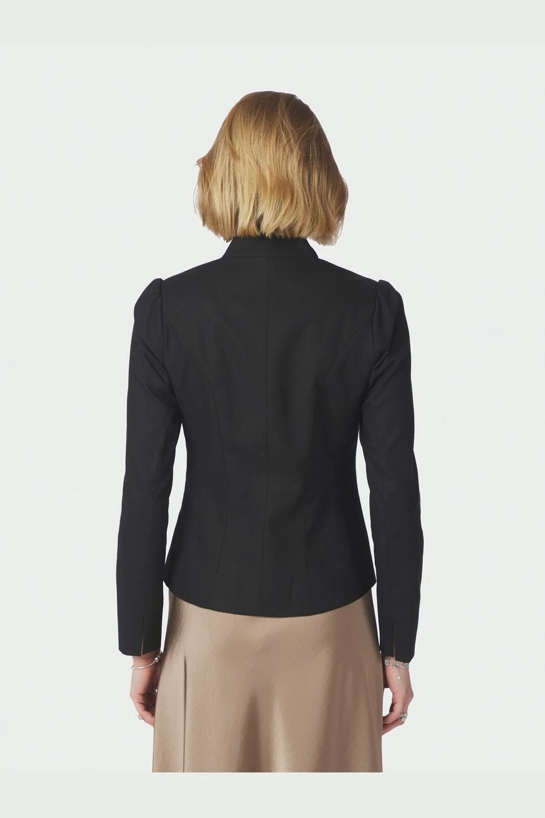 Ardena Linen Blazer - Black