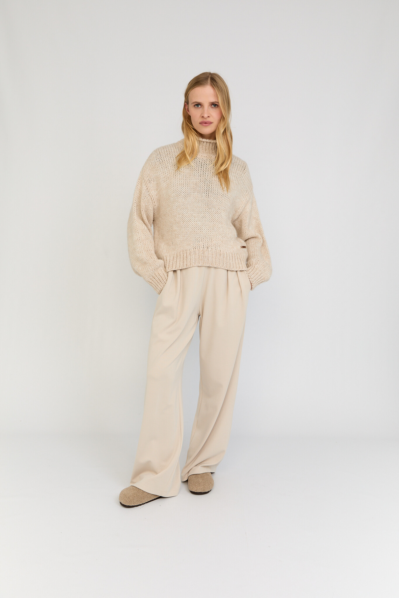 Bonny Sweater - Beige
