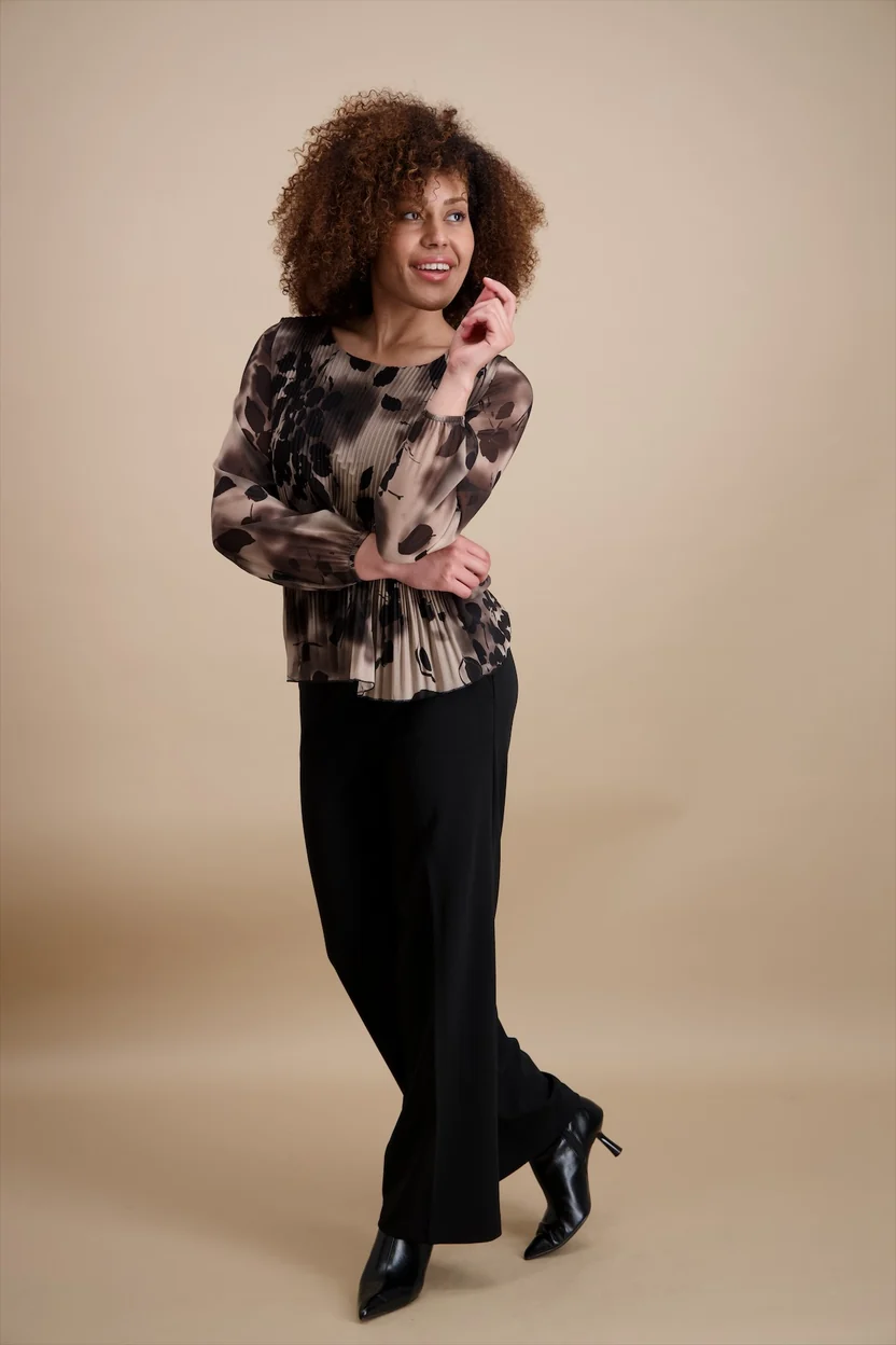 Plisse Blouse - Taupe
