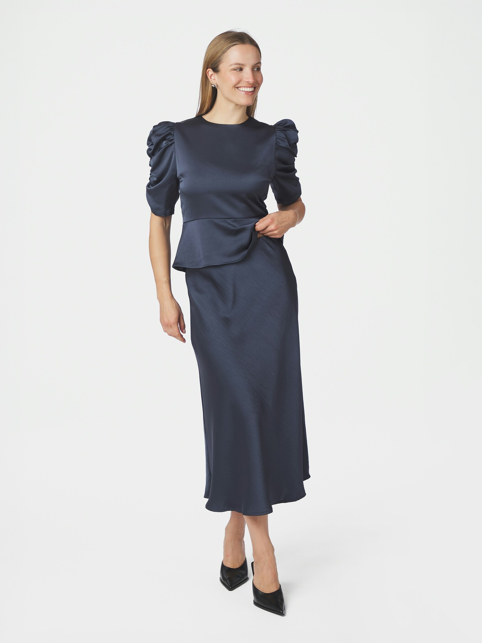 Benua Heavy Sateen Blouse - Midnight Blue