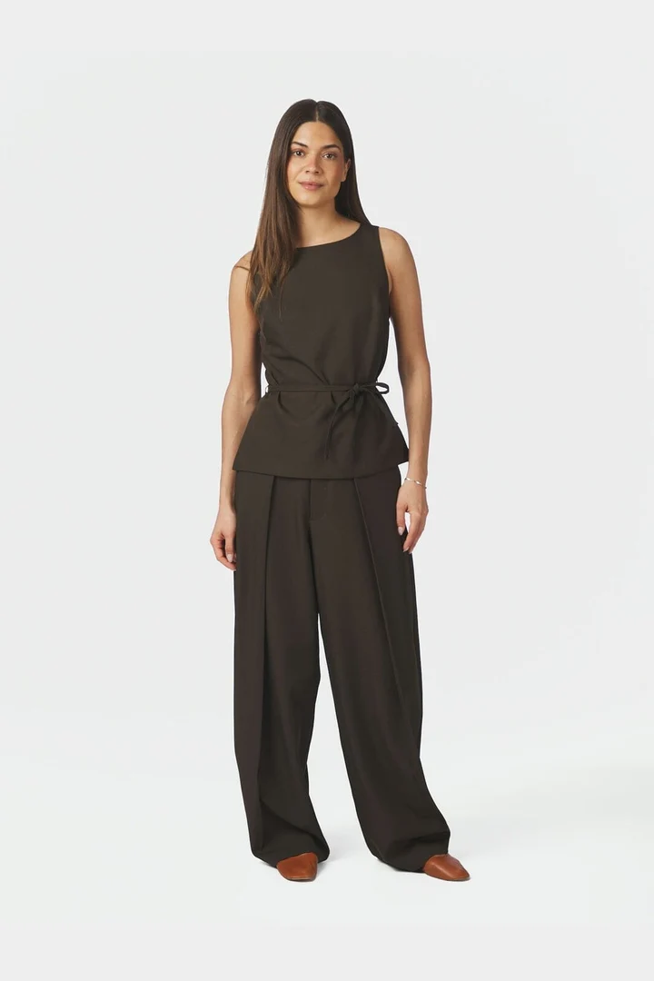 Lucille Structure Pants - Dark Brown
