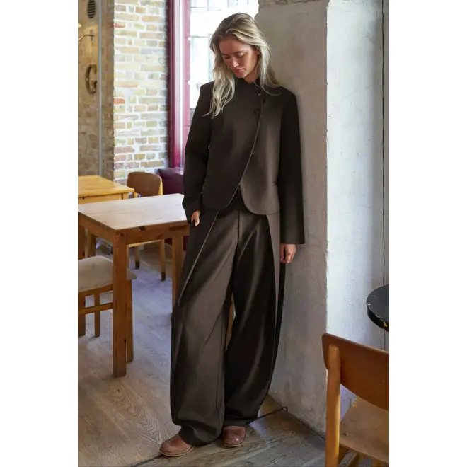 Tiria Structure Blazer - Dark Brown