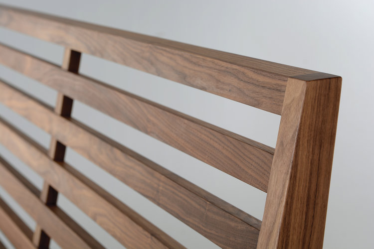 ZACK DESIGN Massivholzbett T2