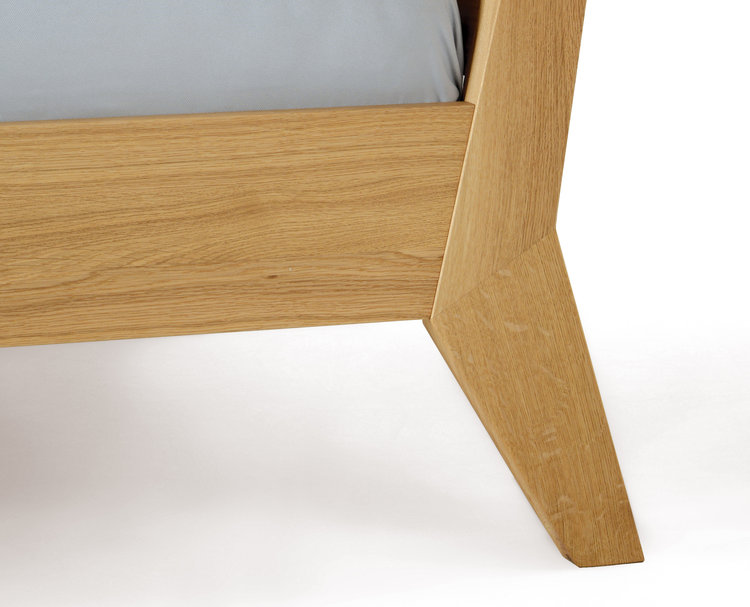 ZACK DESIGN Massivholzbett T3