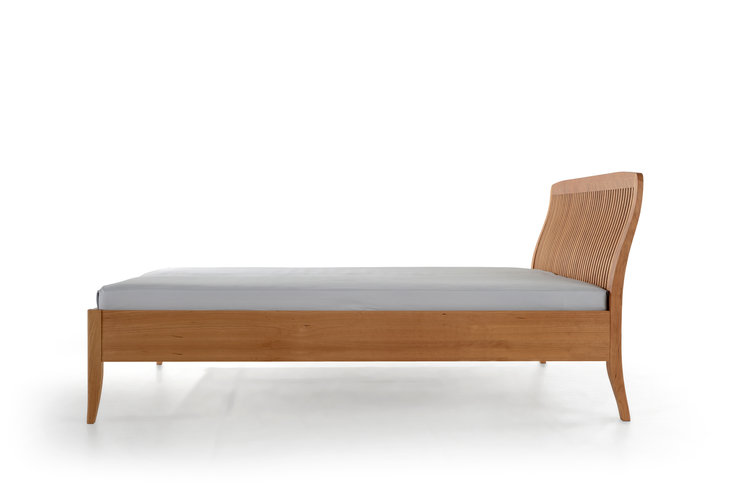 TRAUMWERK Massivholzbett VENTANAforma 21