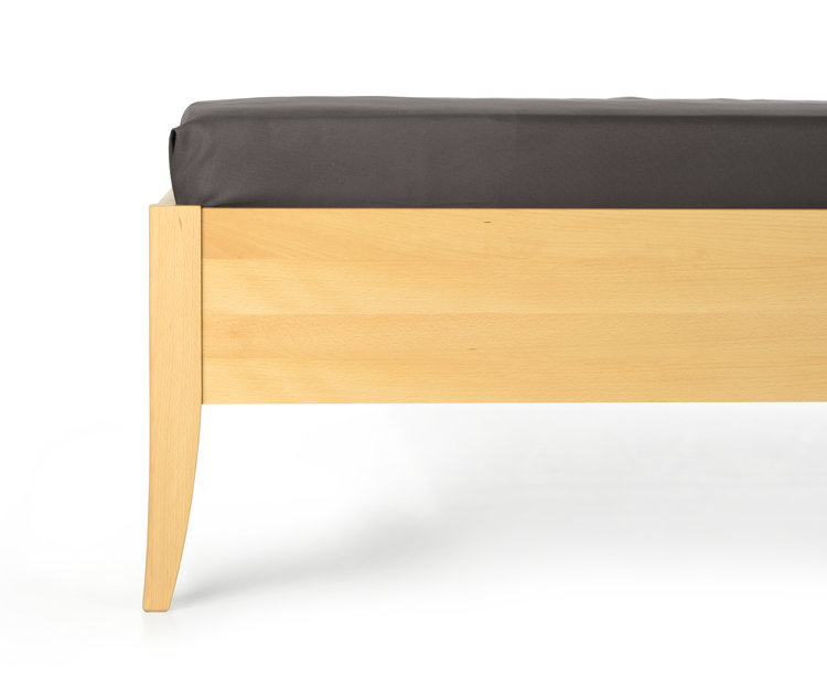 TRAUMWERK Massivholzbett VELA 21