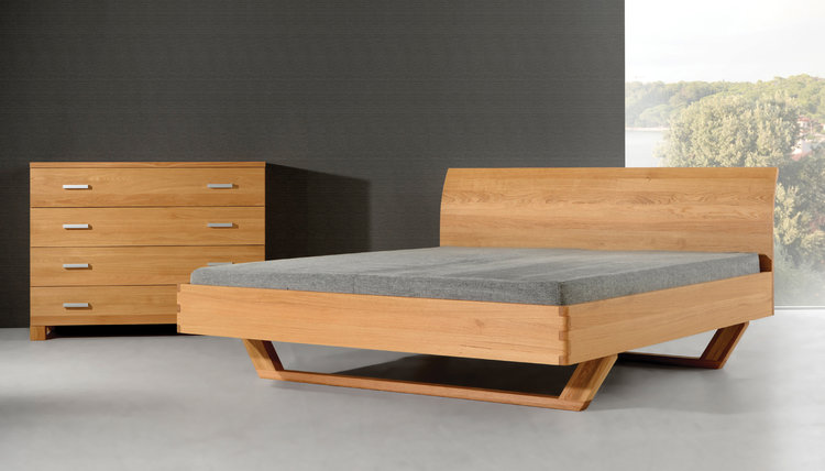 COBURGER WERKSTÄTTEN 1894 Massivholzbett INTURA_B