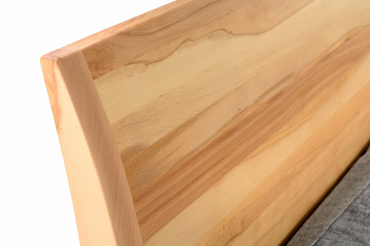 COBURGER WERKSTÄTTEN 1894 Massivholzbett PRO-CLASSICO mit erhöhtem Fußteil