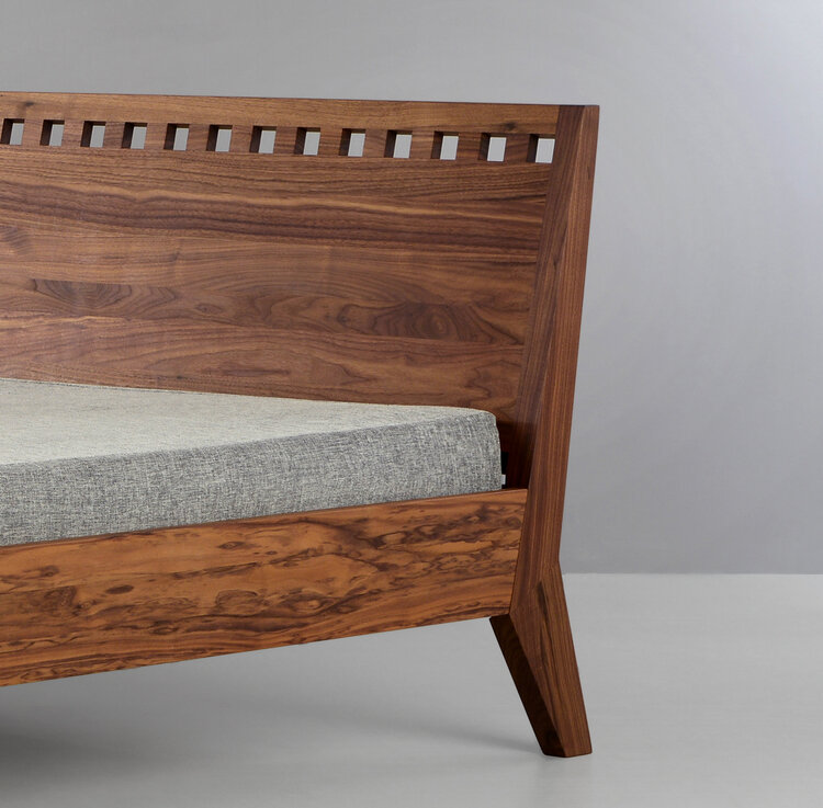 ZACK DESIGN Massivholzbett T3