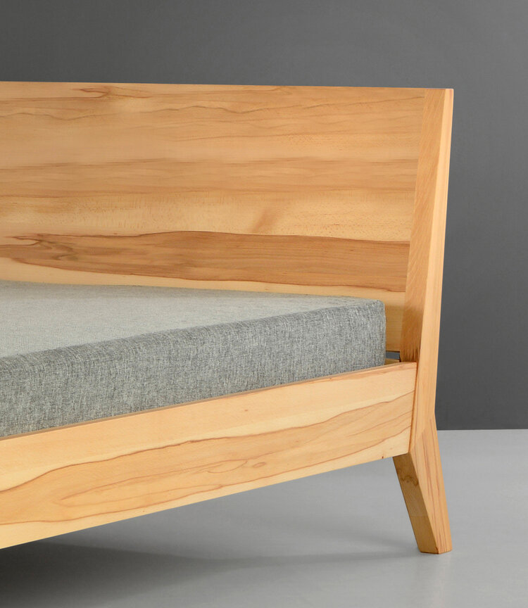 ZACK DESIGN Massivholzbett T1