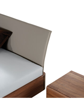 ZACK DESIGN Massivholzbett B-BASIC mit Polsterlehne
