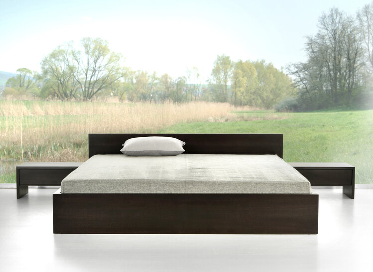 SEILER MÖBELMANUFAKTUR Massivholzbett ESANI_M - wengé-farben