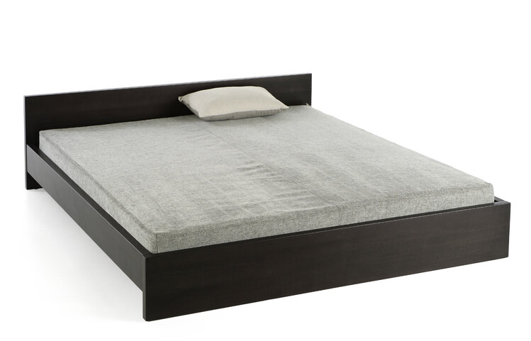 SEILER MÖBELMANUFAKTUR Massivholzbett ESANI_M - wengé-farben