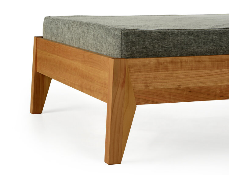 ZACK DESIGN Massivholzbett T4