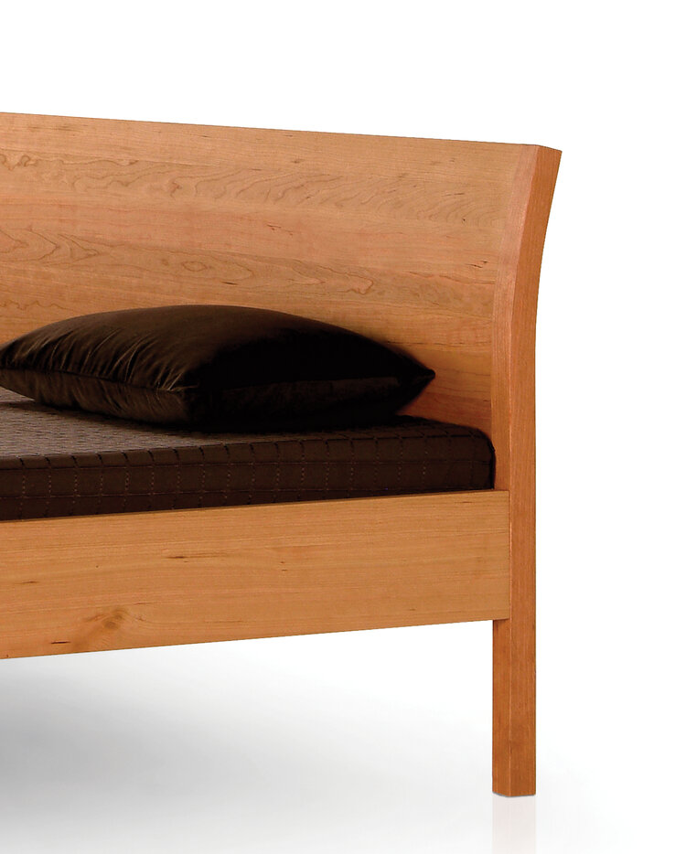 TRAUMWERK Massivholzbett PIANO