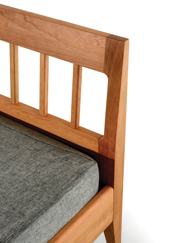 TRAUMWERK Massivholzbett SECANTO