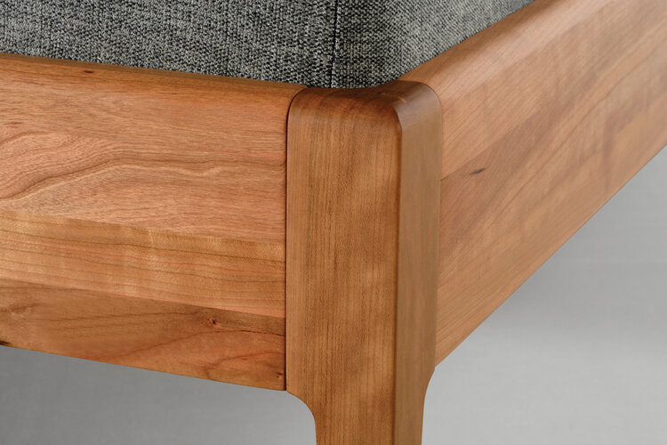 TRAUMWERK Massivholzbett SECANTO