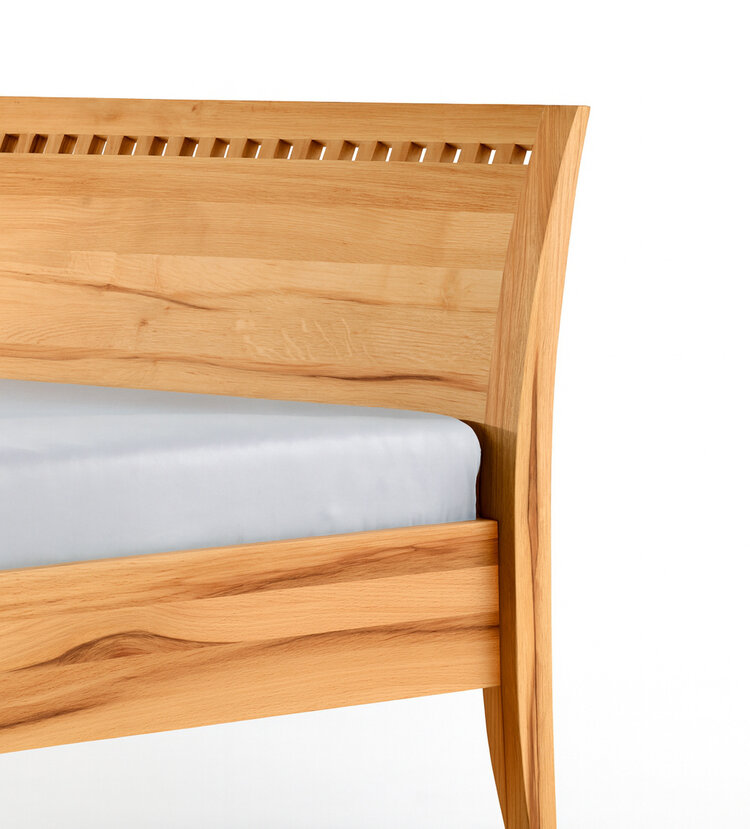 COBURGER WERKSTÄTTEN 1894 Massivholzbett PRO-CASTILIO