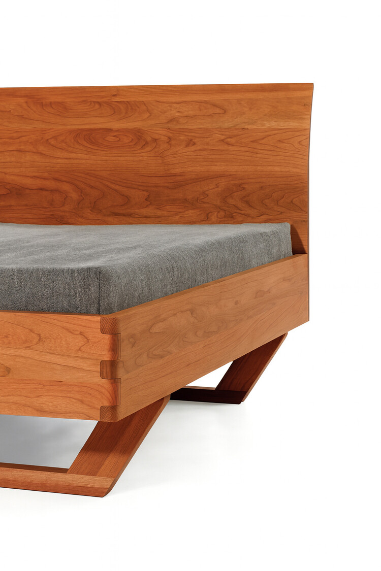 COBURGER WERKSTÄTTEN 1894 Massivholzbett INTURA_B