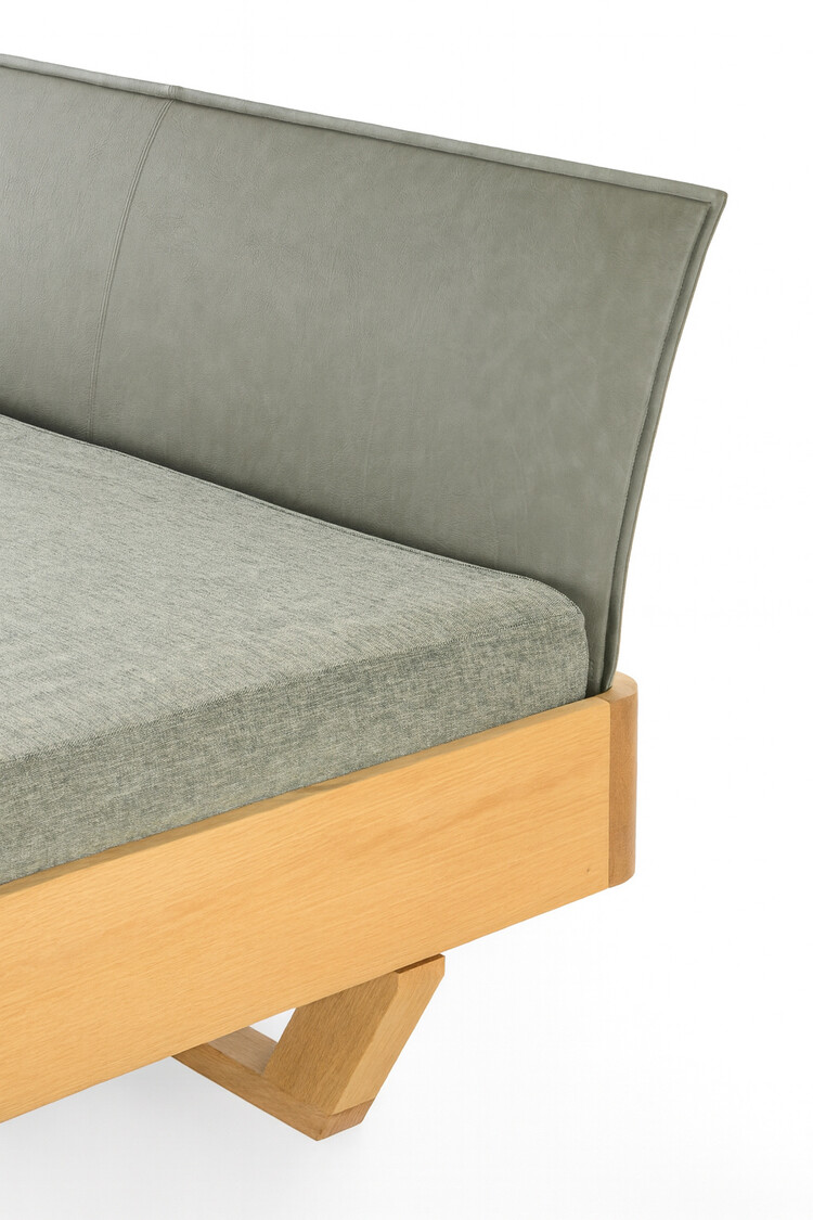 ZACK DESIGN Massivholzbett K-BASIC mit Polsterlehne