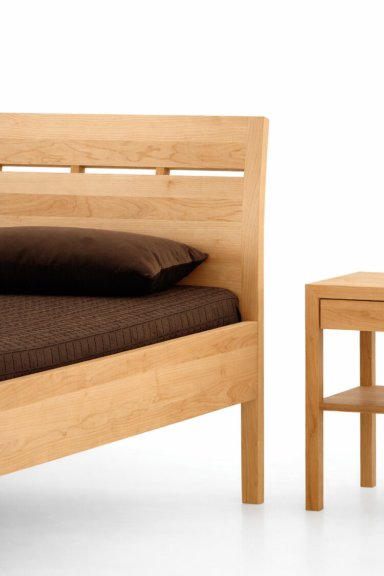 TRAUMWERK Massivholzbett CANTOpiano