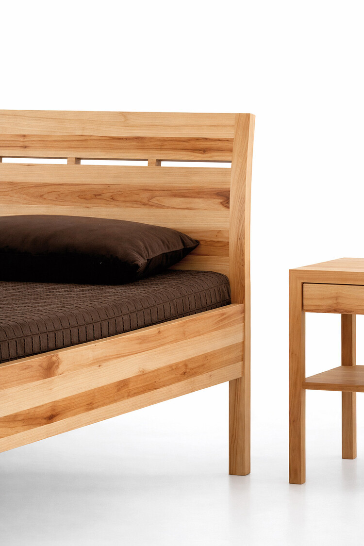 TRAUMWERK Massivholzbett CANTOpiano