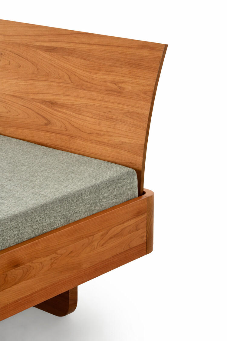 ZACK DESIGN Massivholzbett B-BASIC mit Formholz-Rückenlehne