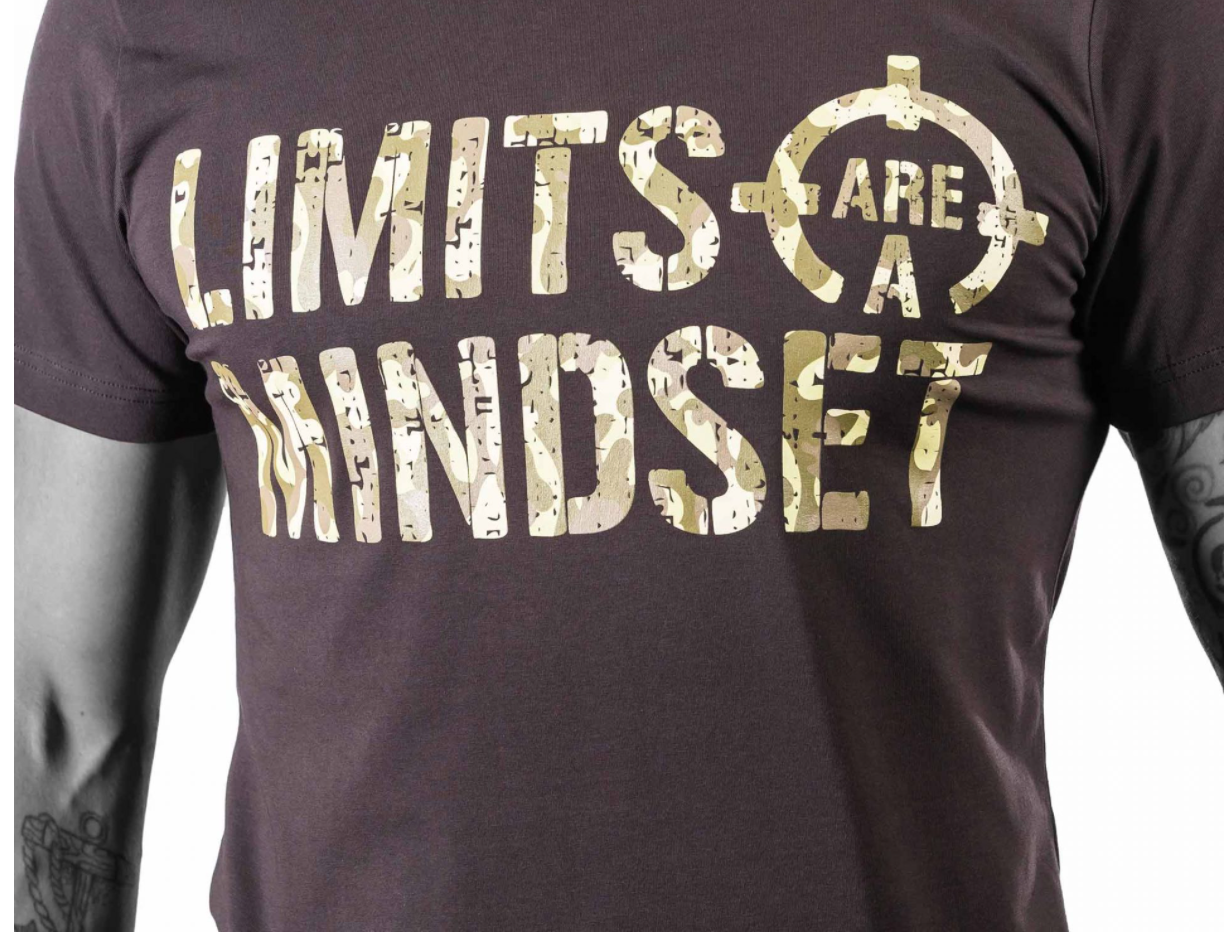 MINDSET TEE - Marroon
