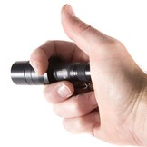 D3FT Handheld Combat Light - Surefire (Black)