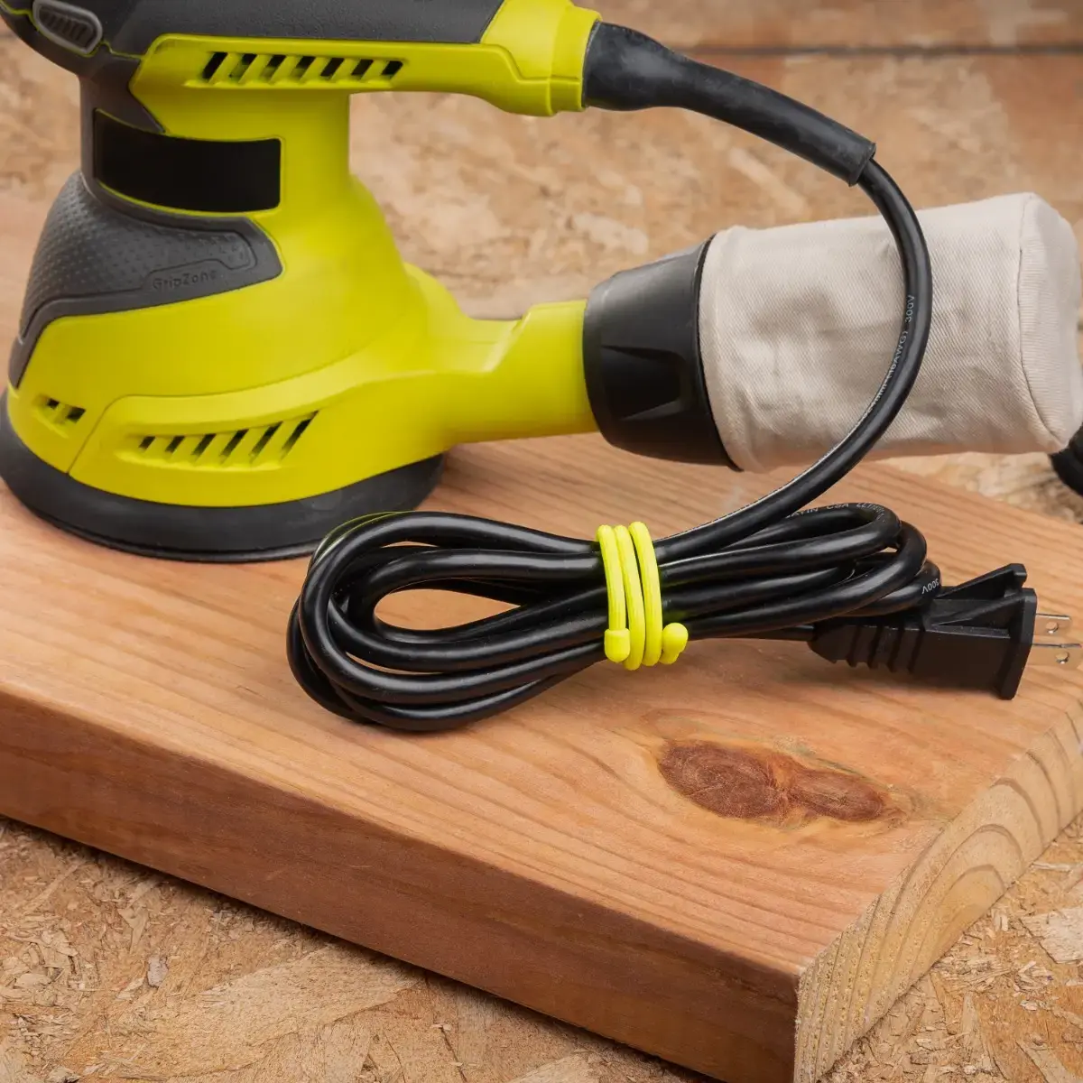 Gear Tie Reusable Rubber Twist Tie 18 in. - 2 Pack - (Black)