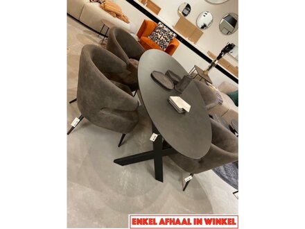 Dekimpe Toonzaalmodel Cocinelle zwart keramiek low-dining tafel