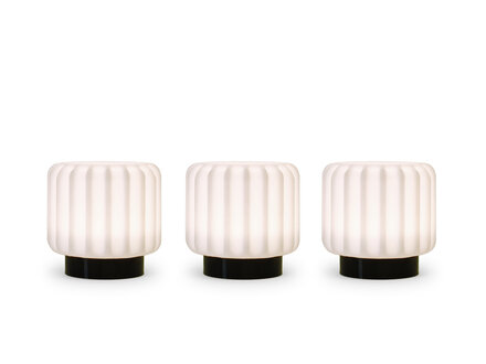 Atelier Pierre Dentelles oplaadbare lampen 9 mini's ( set van 3 ) Atelier Pierre Dentelles oplaadbare lampen 9 mini's ( set van 3 )