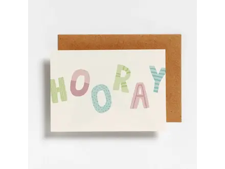 Hello August Wenskaart - letters hooray