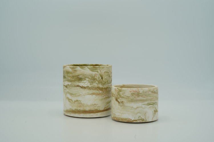 REGARD’OR® HANDGEMAAKTE RUSTIEKE & MARMER-LOOK BLOEMPOTTEN