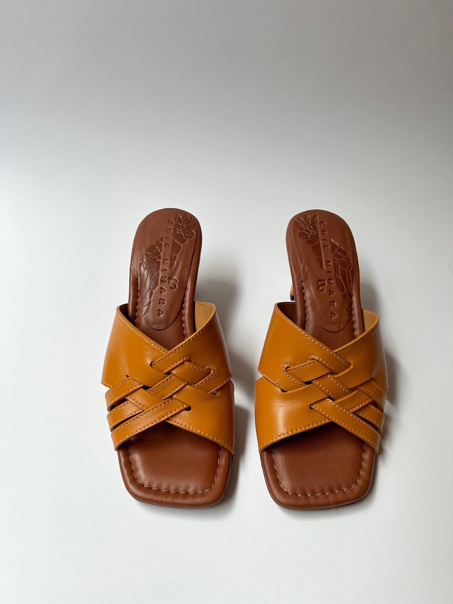 CHIE MIHARA NALMA INTERLOCK SANDAL BESALU MANGO Velour Amsterdam