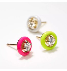 Neon stud oorbellen