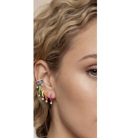 Neon huggie oorbellen