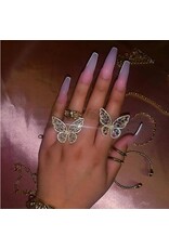 Oorbellen  vlinder met zirkonia steentjes in goud, zilver of rosé kleur