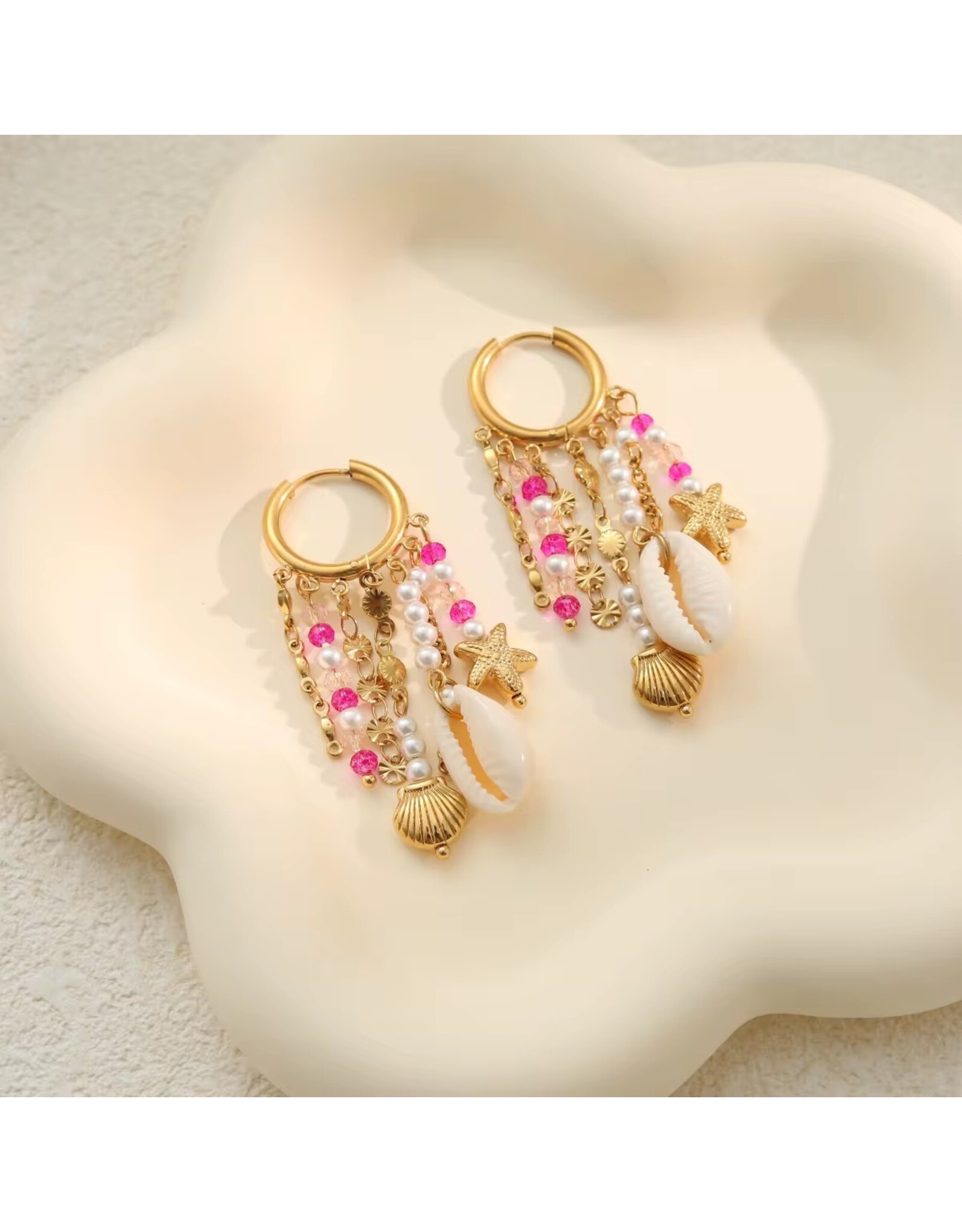 Seashell  beachy hoop oorbellen